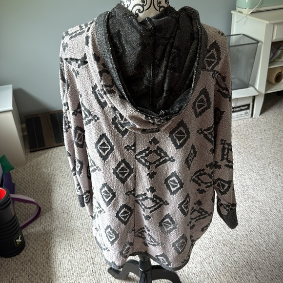 Abercrombie and Fitch hoodie sweater. Size M/L - Picture 2 of 7